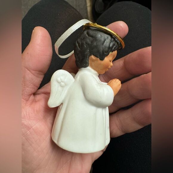 1995 NOELLE ANGEL BELLS COLLECTION Hallmark Keepsake Ornament - Picture 3 of 7